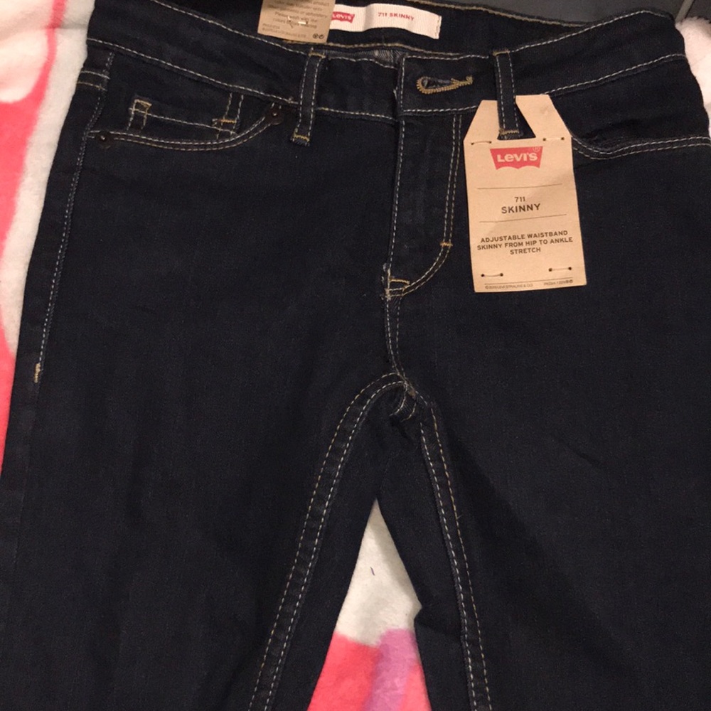 jeans